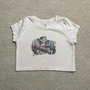 BRANDY MELVILLE KITTEN TOP